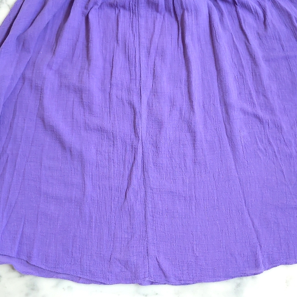 Vintage Caron Petite Lightweight and Comfortable Loose Fit Summer Dress. - Picture 6 of 7